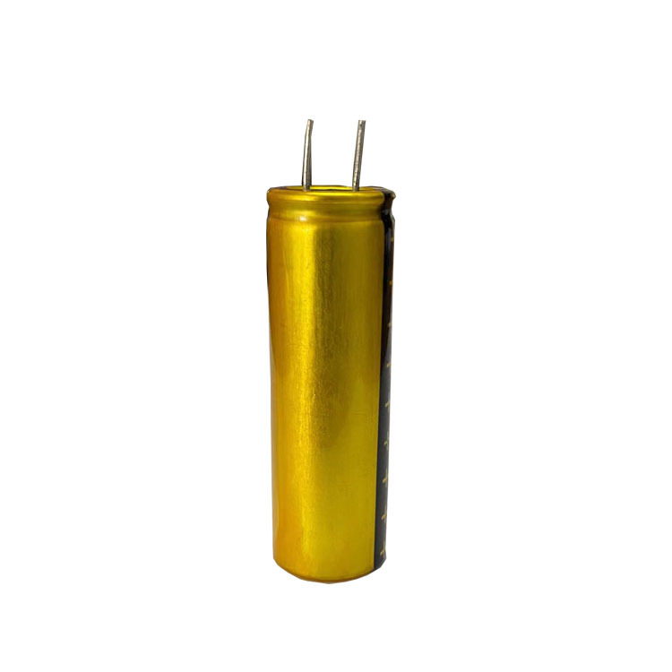 Ultra low temperature lithium titanate small cylindrical capacitive lithium battery 2.4V18650 1300mA