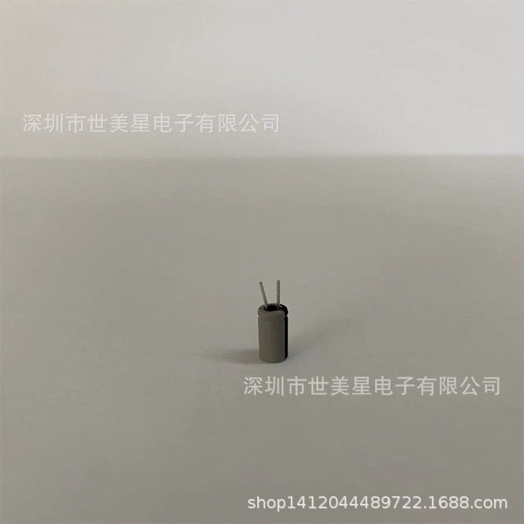 2.4V4512 miniature cylindrical capacitiv